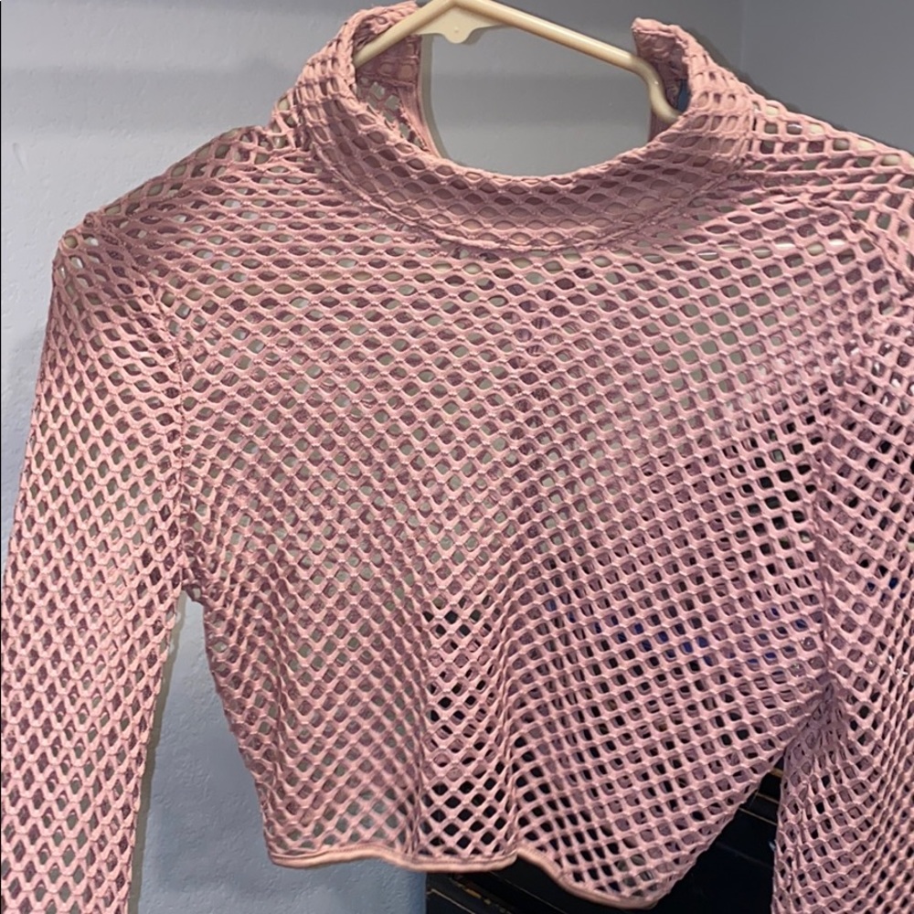 Pink fishnet long sleeve 💗